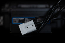 Lade das Bild in den Galerie-Viewer, Powerboxen